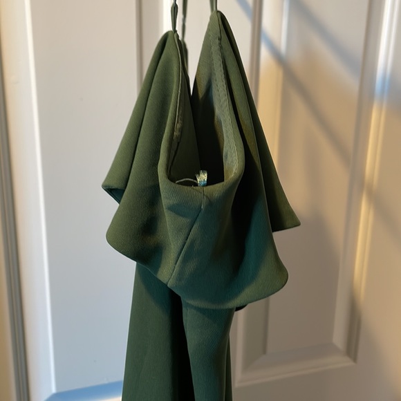 Zara Ruffle Dress - Picture 3 of 4